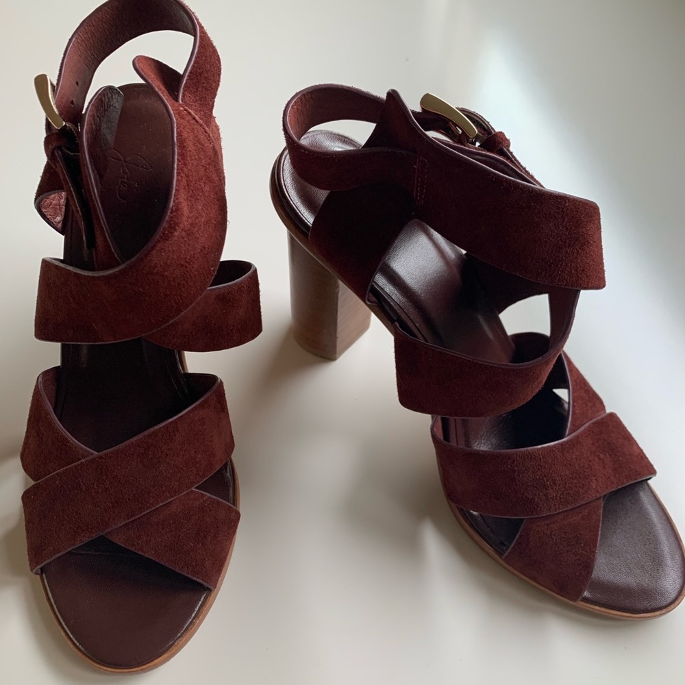 Joie burgundy heels
